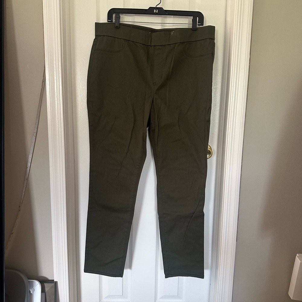 Gloria Vanderbilt Green Chinos Tailored Flat Front